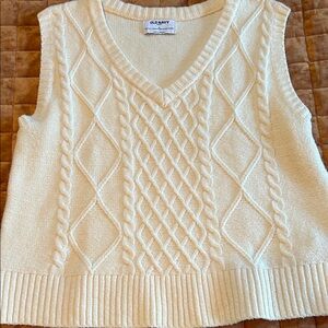Women's V-Neck Cable Knit Sweater Vest